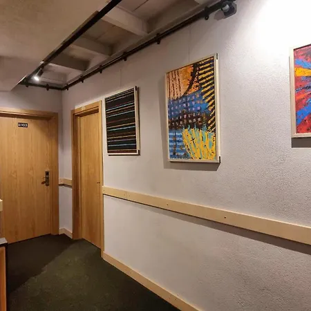 Art 158 Hotel 3*