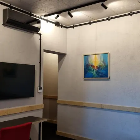 Art 158 Hotel 3*